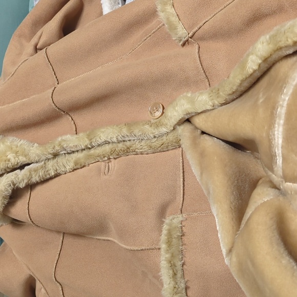 Jessica Tan Teddy Jacket with Cream Accents - Picture 14 of 14